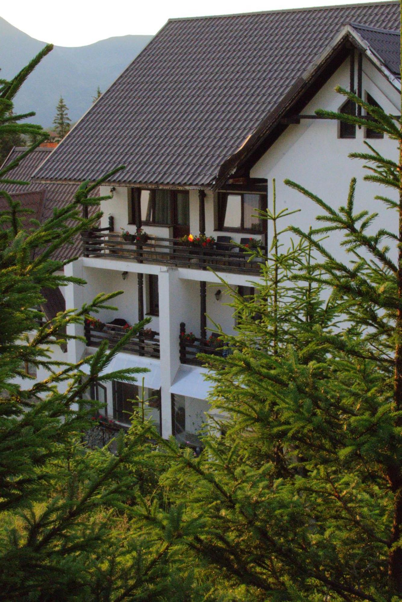 Cetina Hotel รานกา ภายนอก รูปภาพ