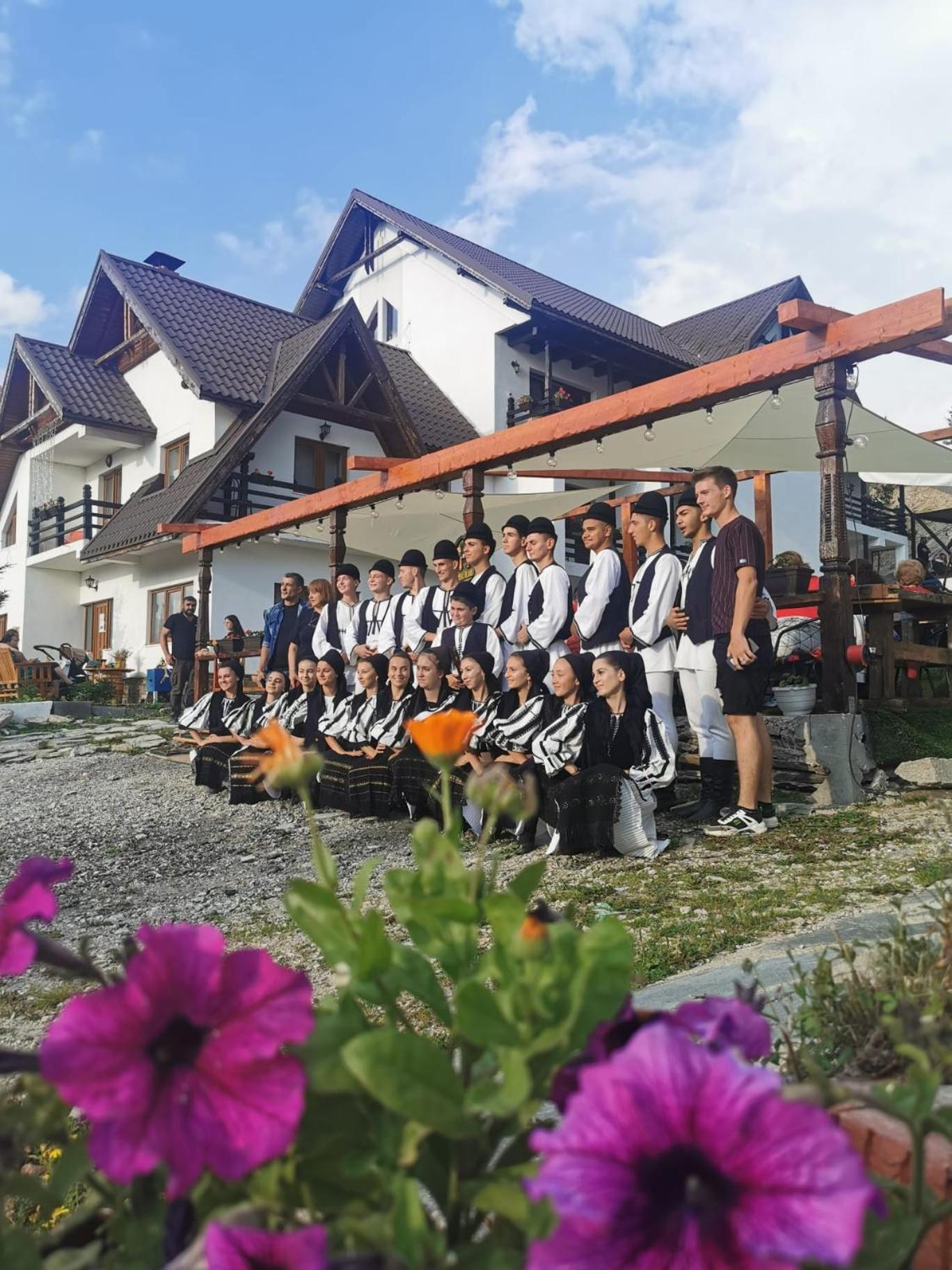 Cetina Hotel รานกา ภายนอก รูปภาพ