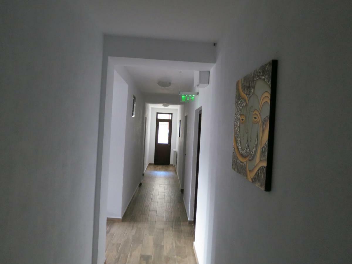 Cetina Hotel รานกา ภายนอก รูปภาพ