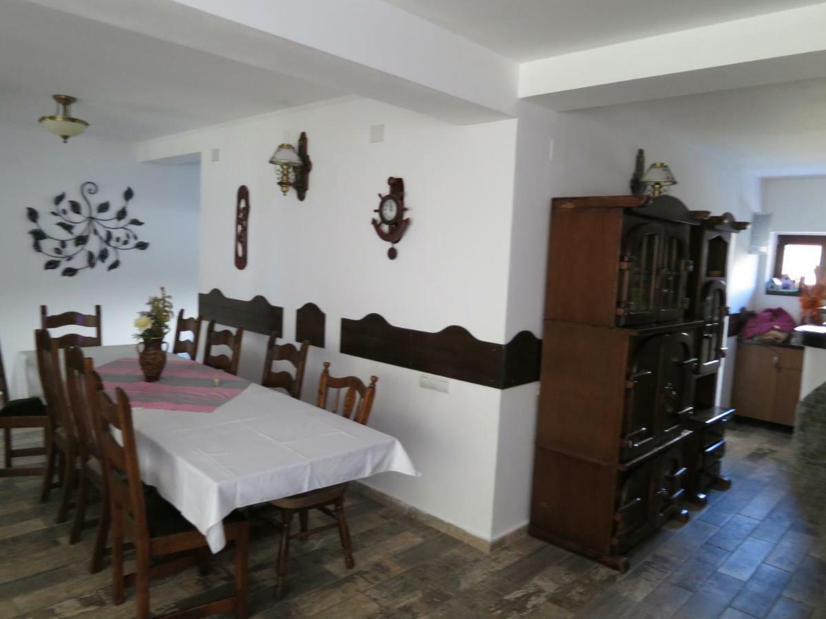 Cetina Hotel รานกา ภายนอก รูปภาพ